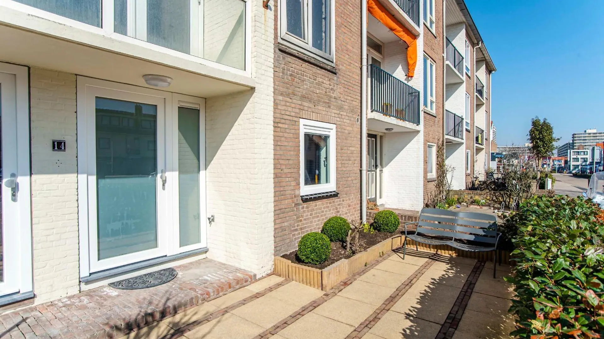 Apartment La Casa De Verano 1 With Private Parking Zandvoort Netherlands